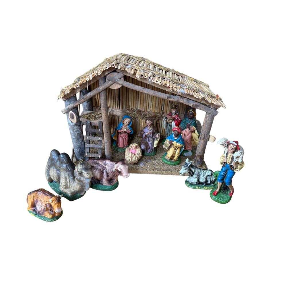 Vintage Nativity‎ Scene handpainted made in italy with wooden scene